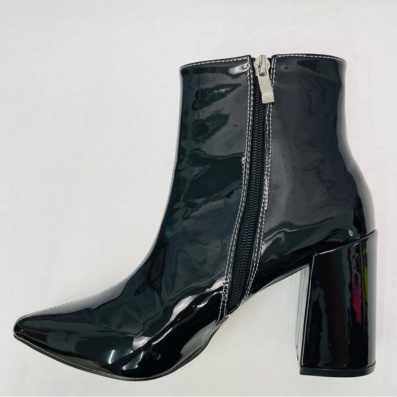 Chunky Heel Two Tone Black and White Patent Day-Vine Ankle Boots, 39 / 8.5 - Picture 5 of 9